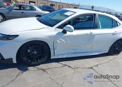 2025 Toyota Camry Se из США, поврежденный, VIN 4T1DAACK6SU019418